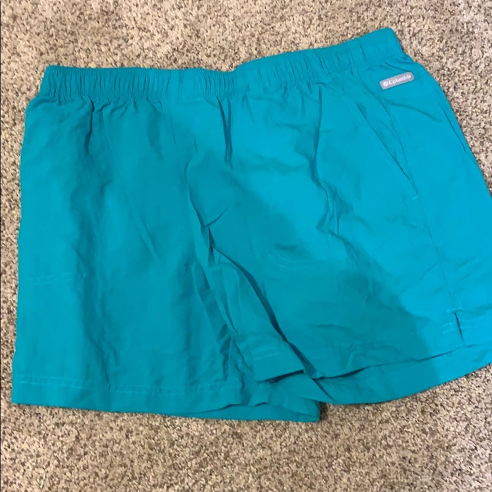 Columbia Activewear shorts